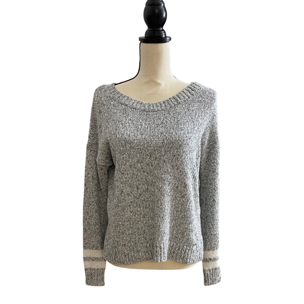 Hollister sweater